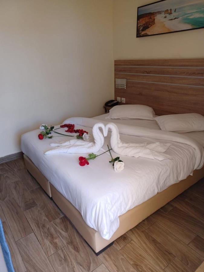 La Riva Hotel Aqaba Bagian luar foto