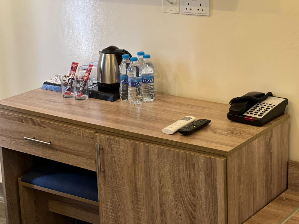 La Riva Hotel Aqaba Bagian luar foto